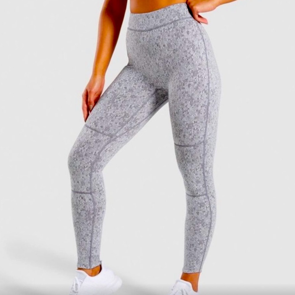 Gymshark fleur leggings grey
